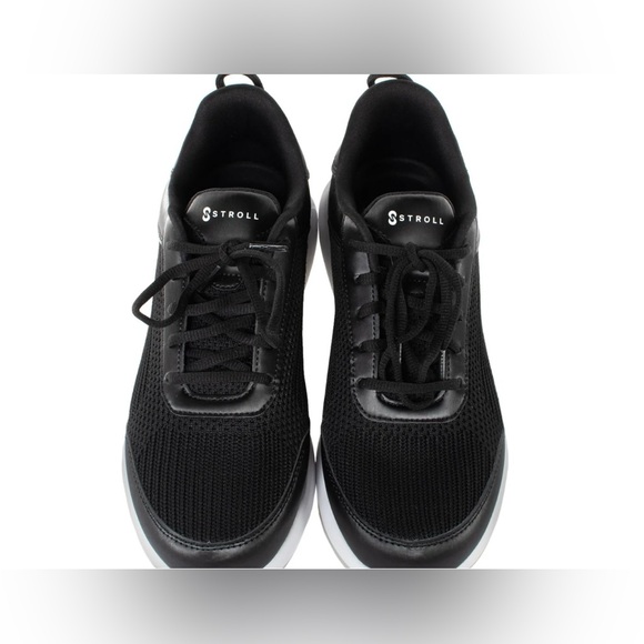 Stroll Men’s Black Golf Shoes New In Box Size: 10 1/2